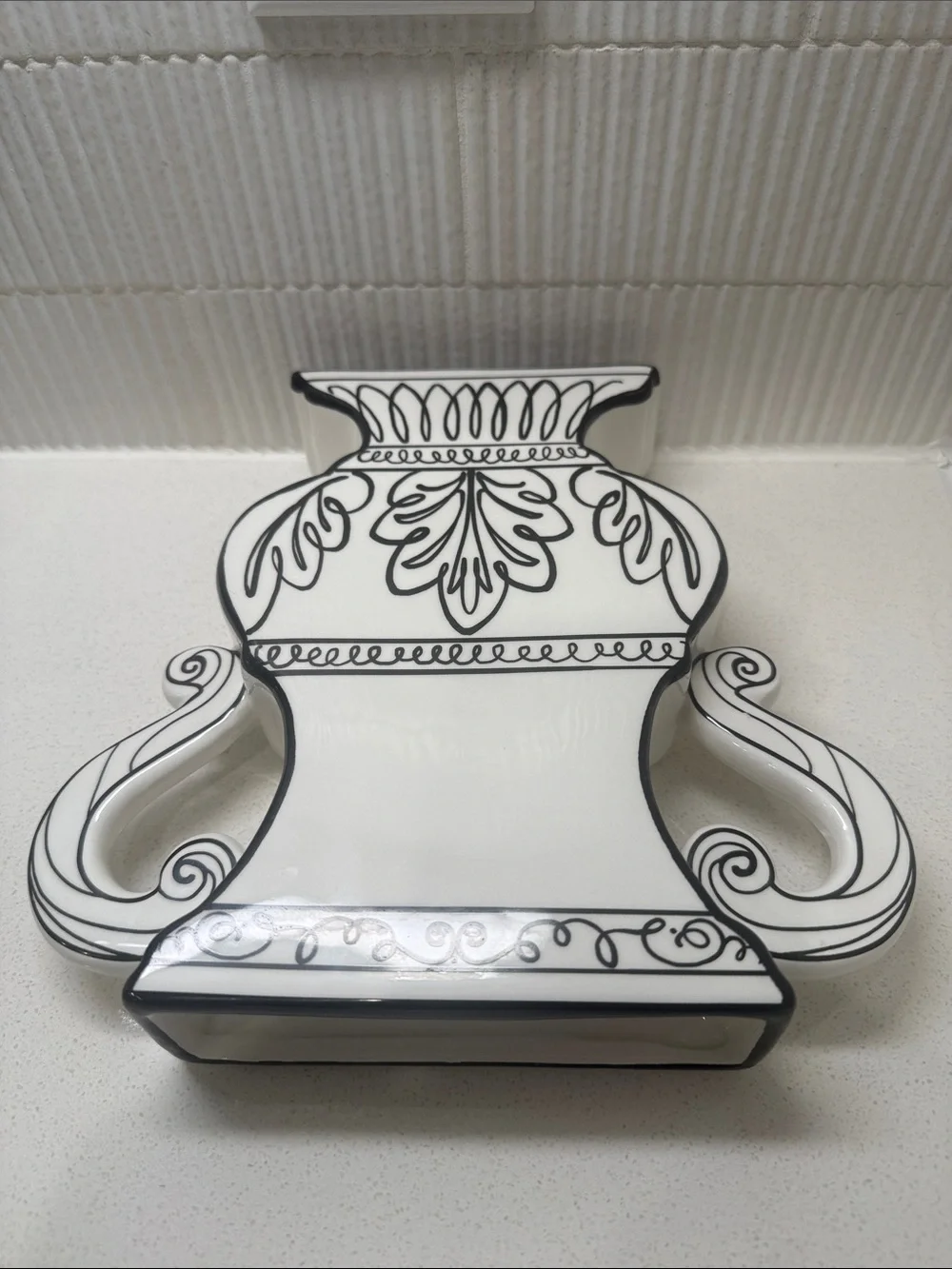 Kare Design elegant white